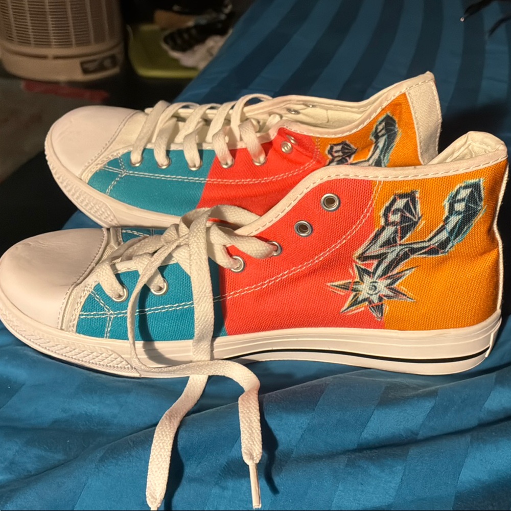 San Antonio Spurs high top sneakers Brand NEW! - Picture 2 of 8